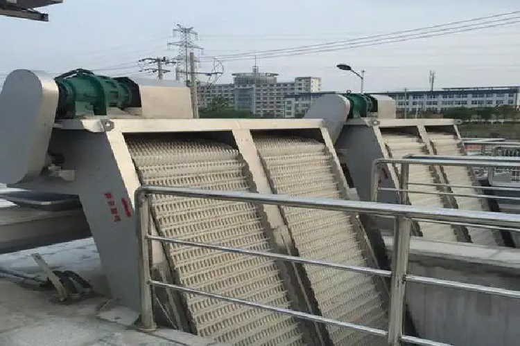 回转式格栅除污机