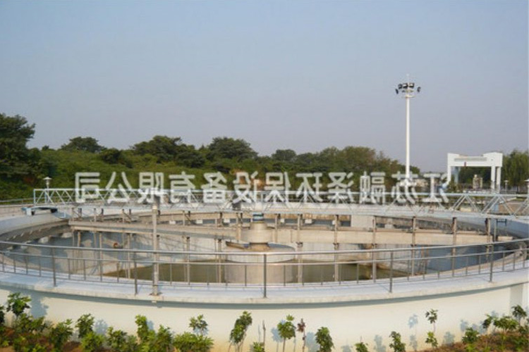 全桥式双周边传动刮吸泥机